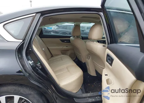 2017 Nissan Altima 2.5 Sl z USA, uszkodzony, nr VIN 1N4AL3AP0HC152935